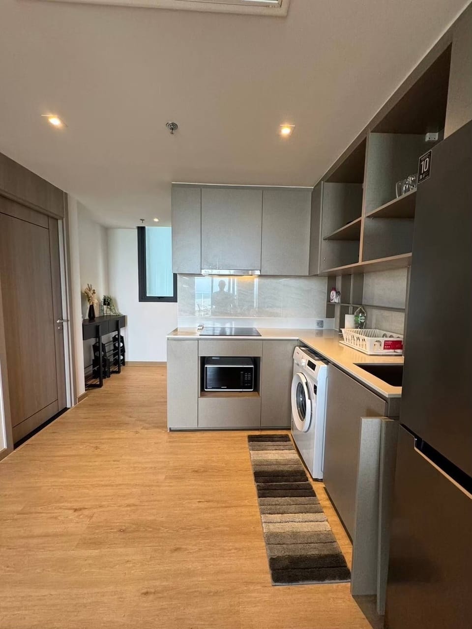 Apartment, 2 Bedrooms, Accessible, Smoking | Laundry