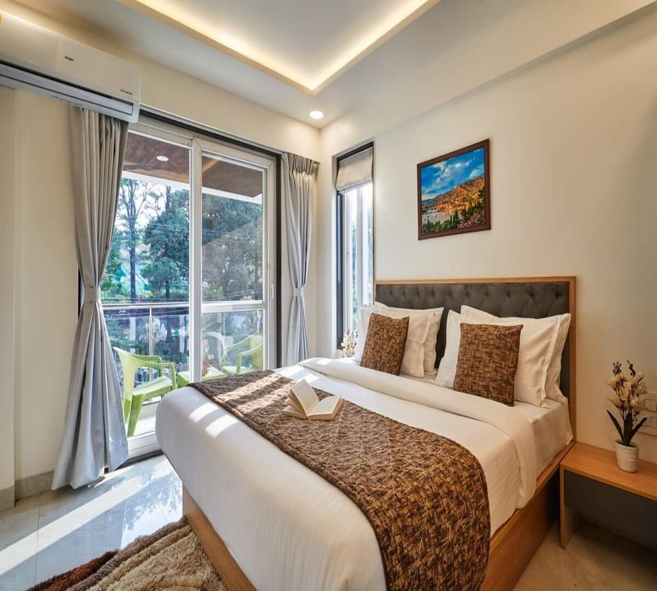 Two Suite Bedroom | Soundproofing, free WiFi