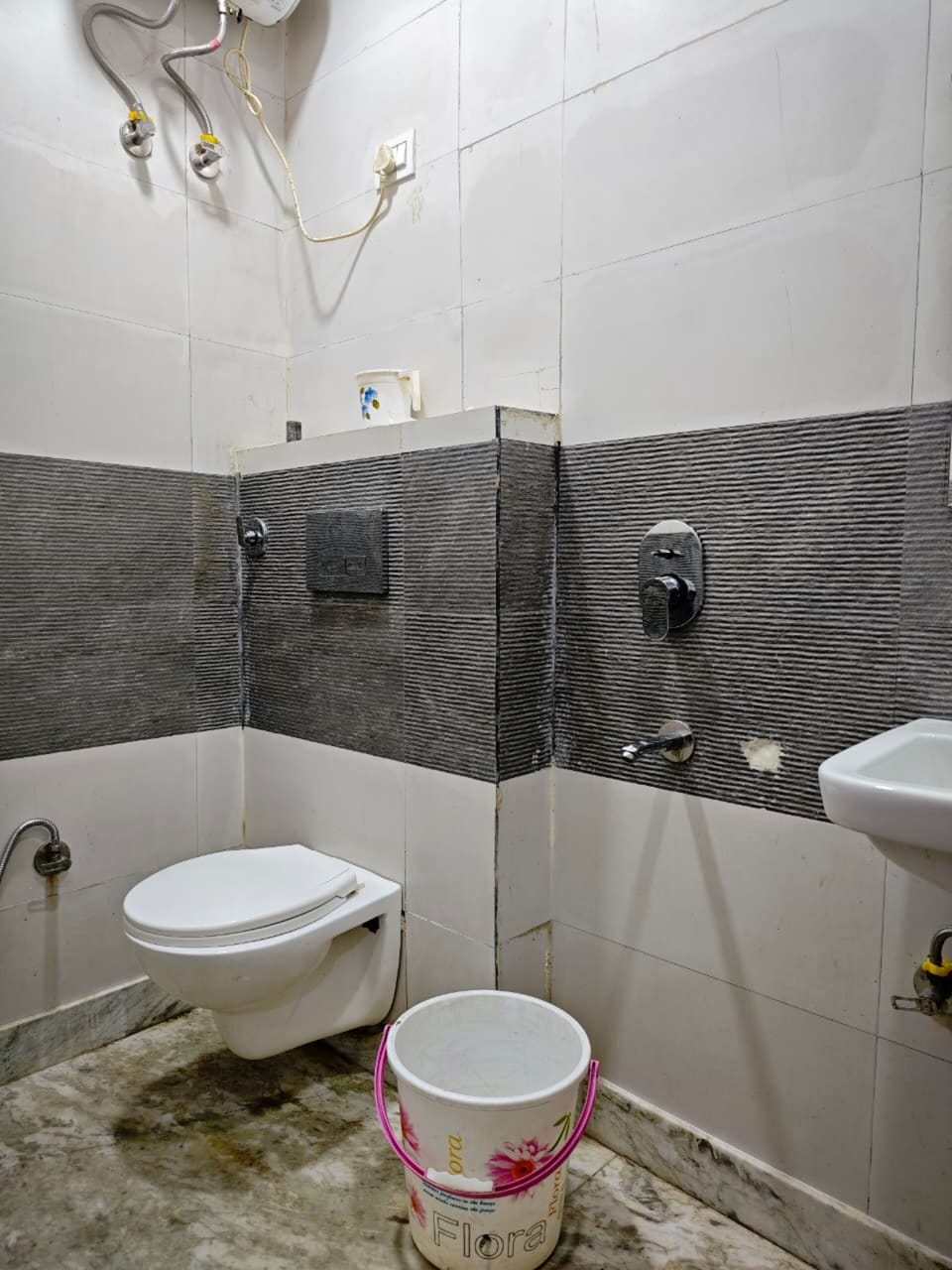 HOTEL SAI SHARNAM House in Delhi