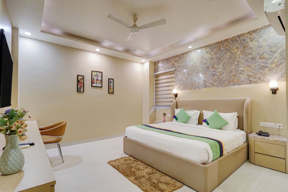 Deluxe Double Room, City View | Free WiFi