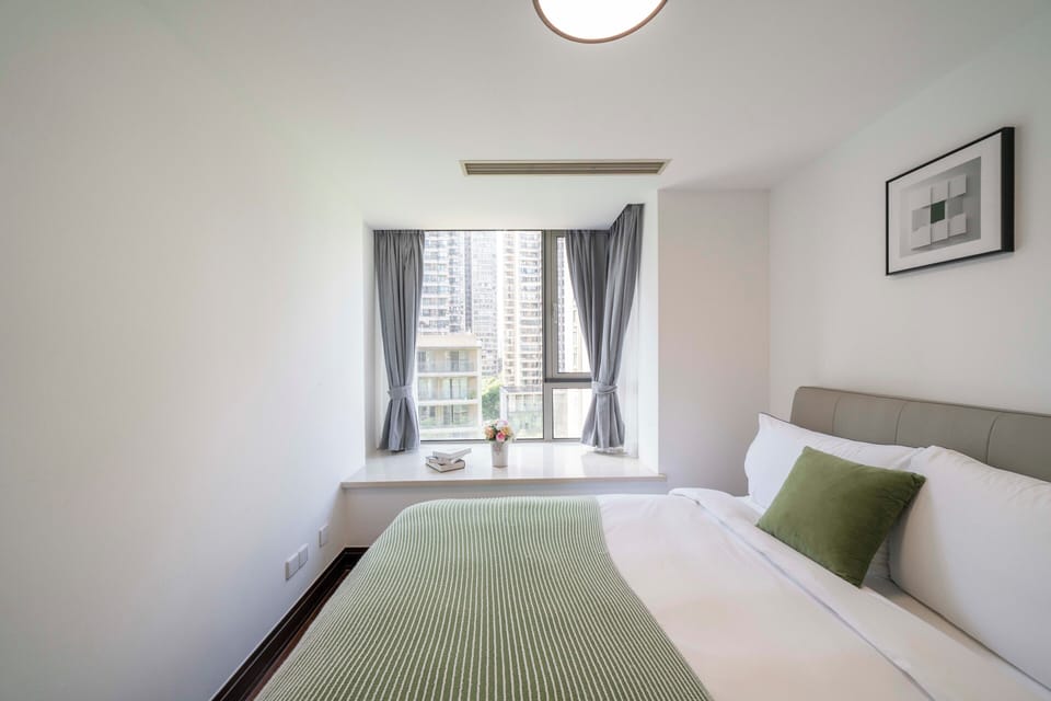 Superior Apartment, 3 Bedrooms, Balcony, City View | Iron/ironing board, free WiFi
