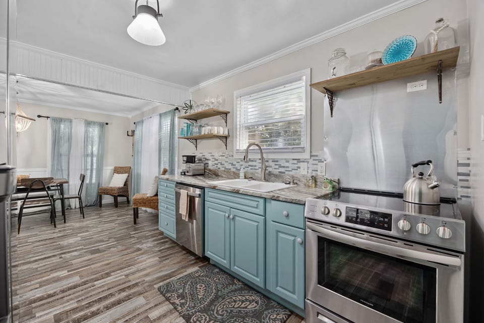 More Kitchen Views