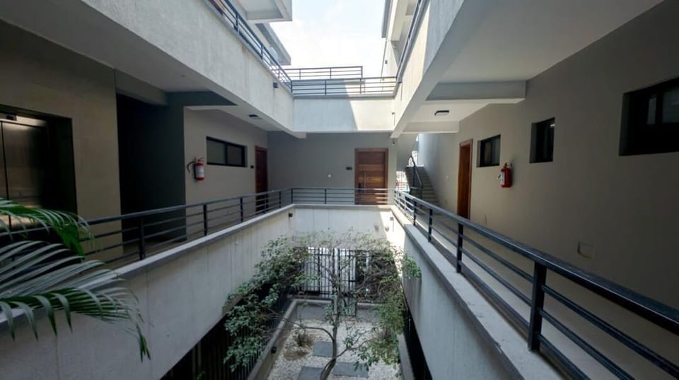 Business Apartment, 1 Bedroom, Pool Access, Ocean View | Terrace/patio