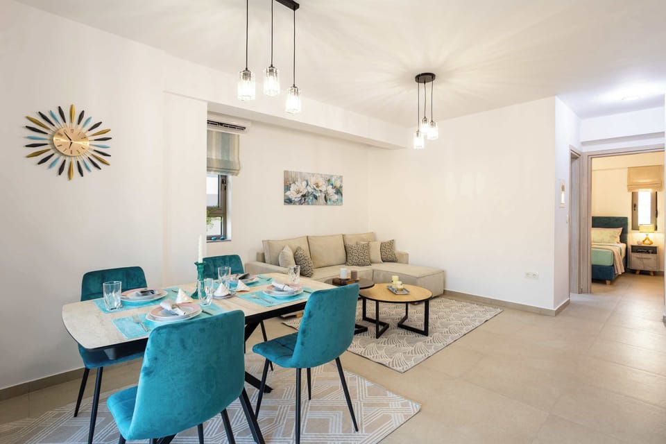 A Spacious Dining and living room