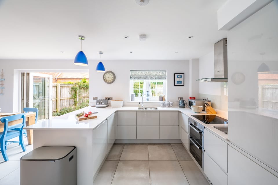 Ground floor: Kitchen with dining area