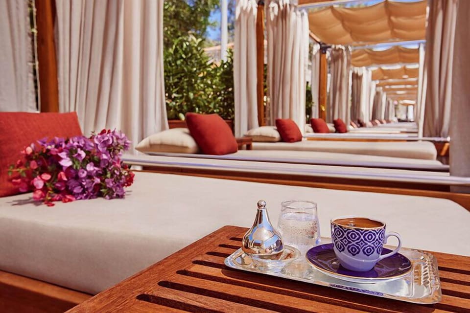 Private beach, sun loungers, beach umbrellas, beach towels