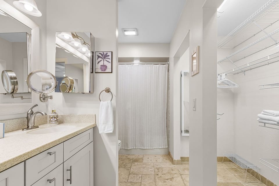 5550 Palmetto Paradise: 3br W/ Gulf Views, Heated Pool 3 Bedroom Home House in Estero Island