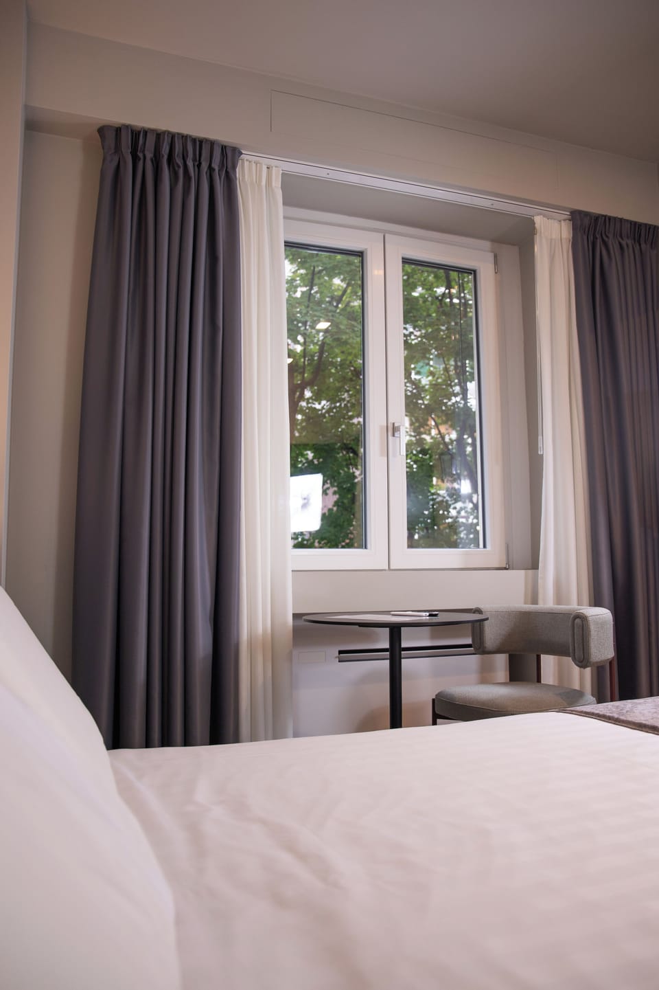 Deluxe Double Room, City View | Desk, free WiFi