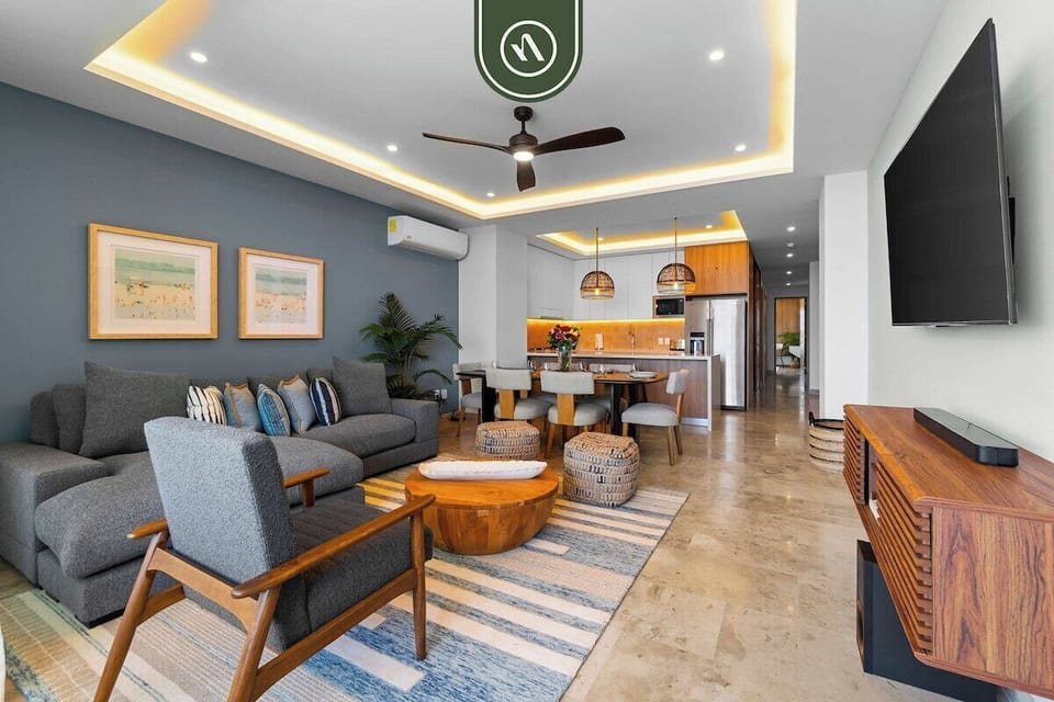 Condo, 1 King Bed with Sofa bed, Jetted Tub, Ocean View (Naarena 401) | Living area