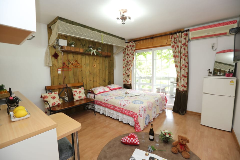 Pine River  | Premium bedding, free WiFi