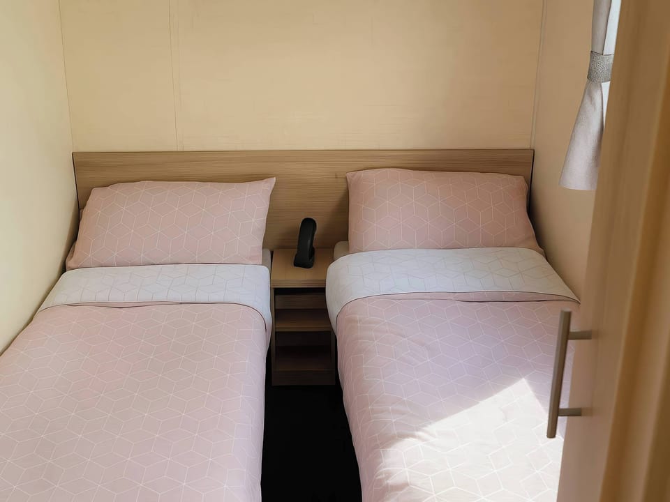 Cottage | 3 bedrooms, individually decorated, individually furnished, free WiFi