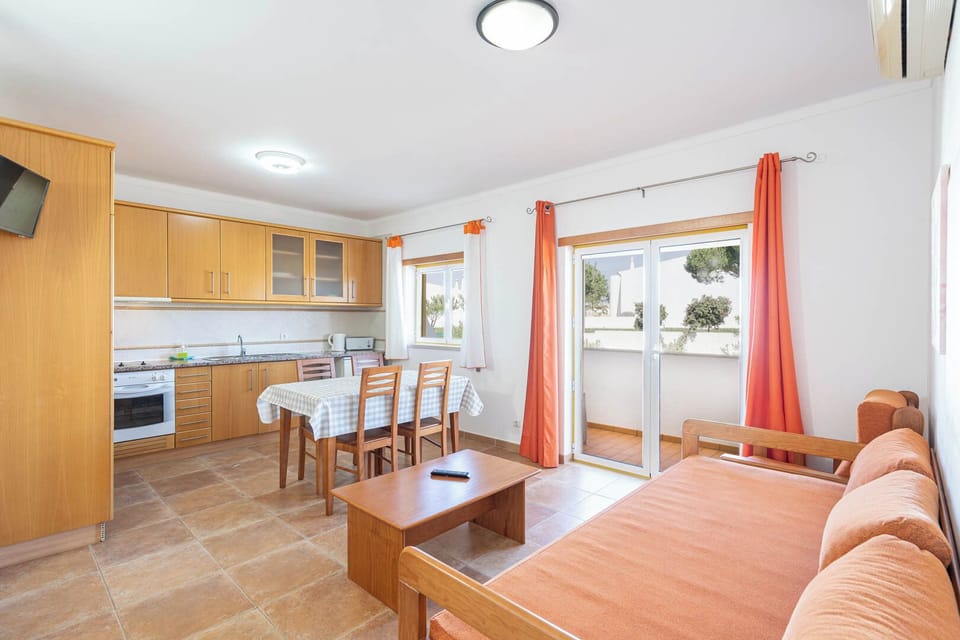 Apartment, 1 Bedroom, Balcony | Living area