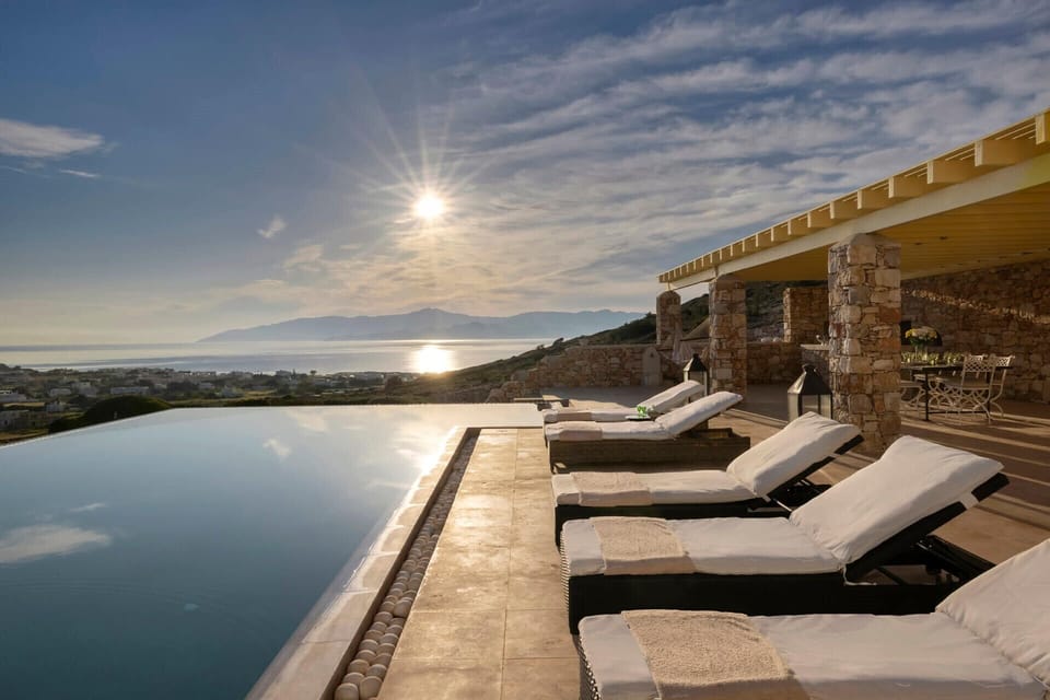 Glorious views from every angle of the pool.