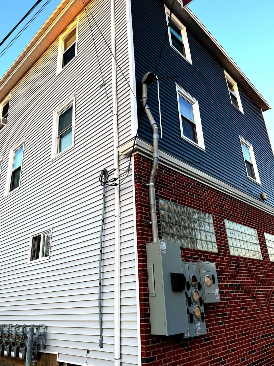 Exterior 2