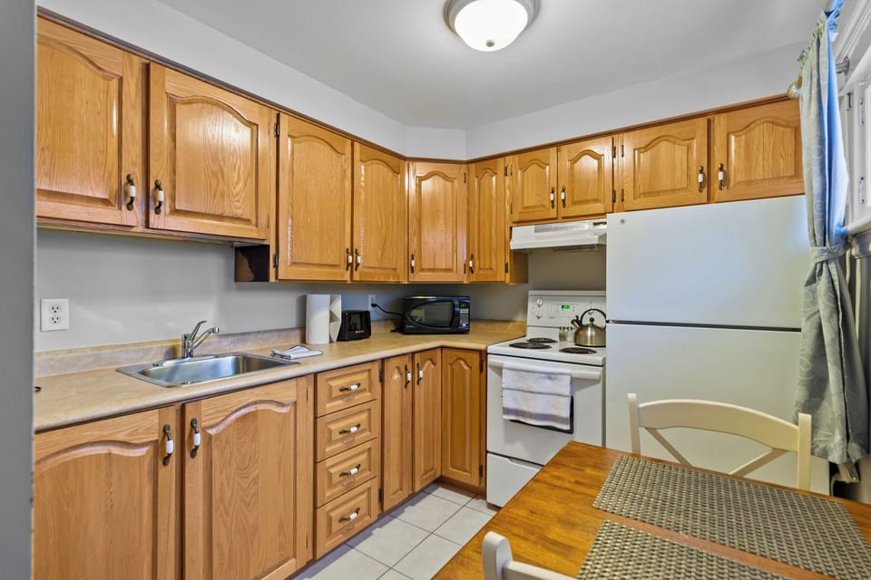 Kitchen - Fully equipped kitchen for you