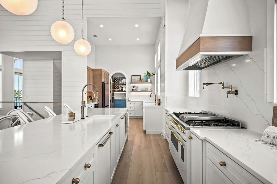 Kitchen, 2nd Floor