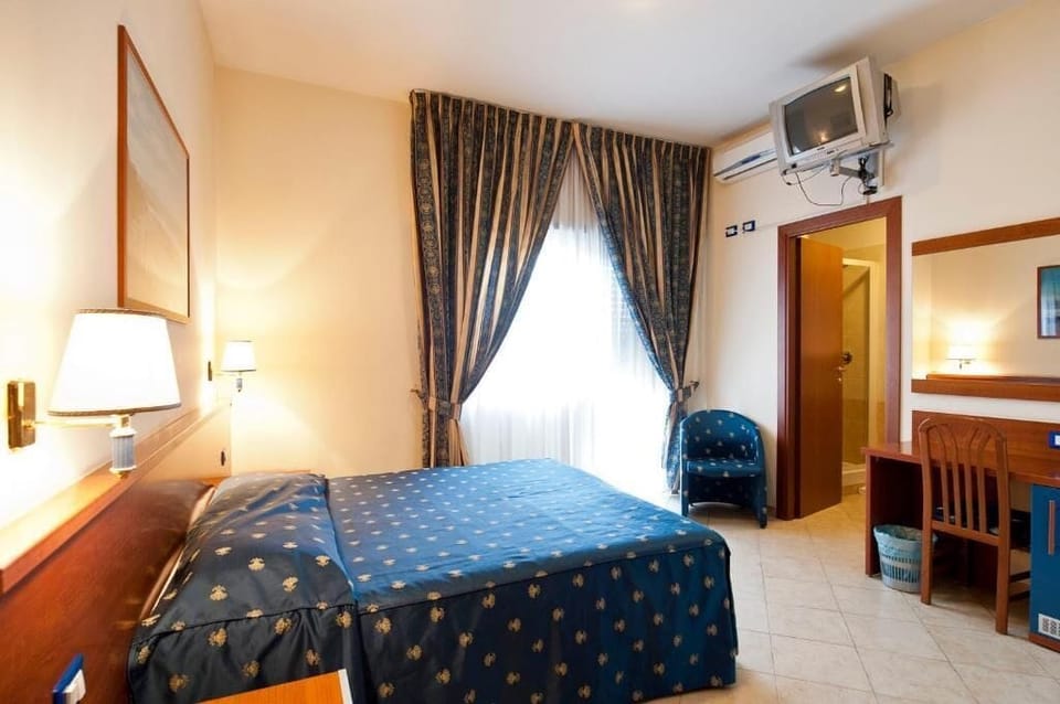 Basic Double or Twin Room | Free WiFi