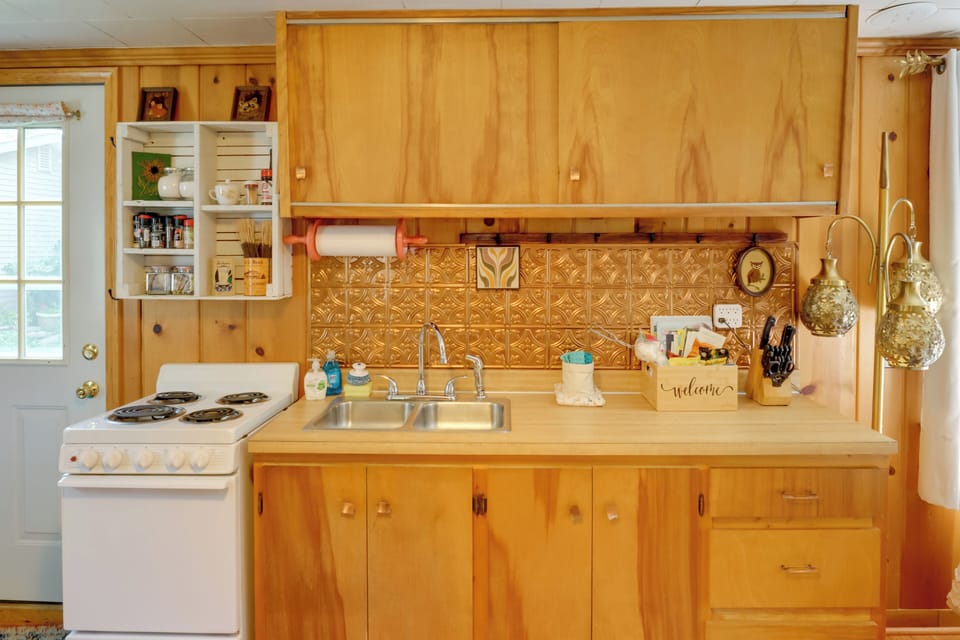 Kitchen | Drip Coffee Maker, Keurig & French Press