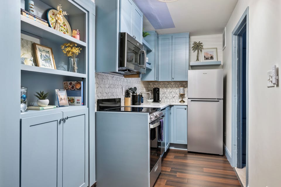 Blue Bayou | Quiet | Private Parking!