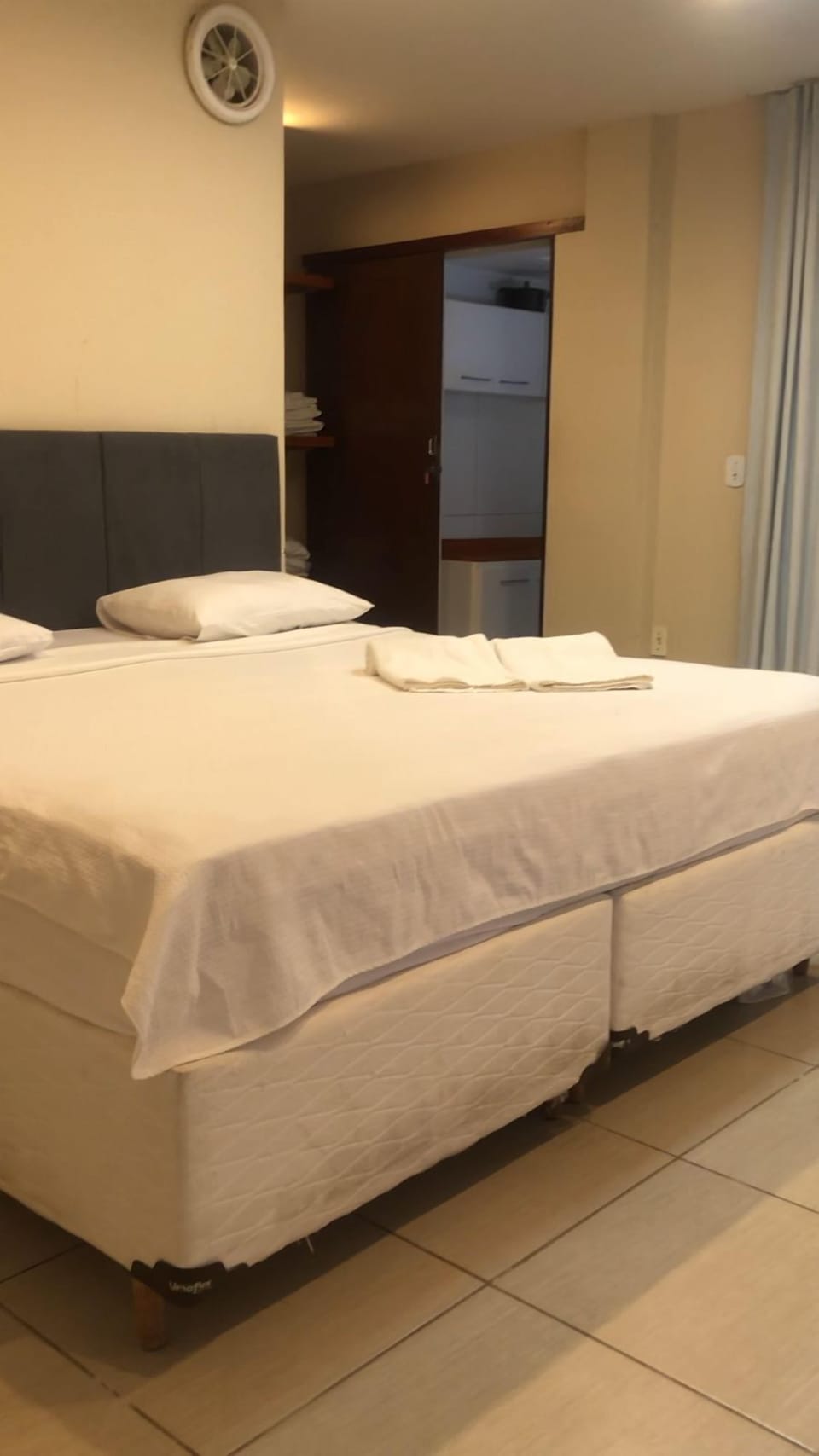 Comfort Studio Suite | Free WiFi
