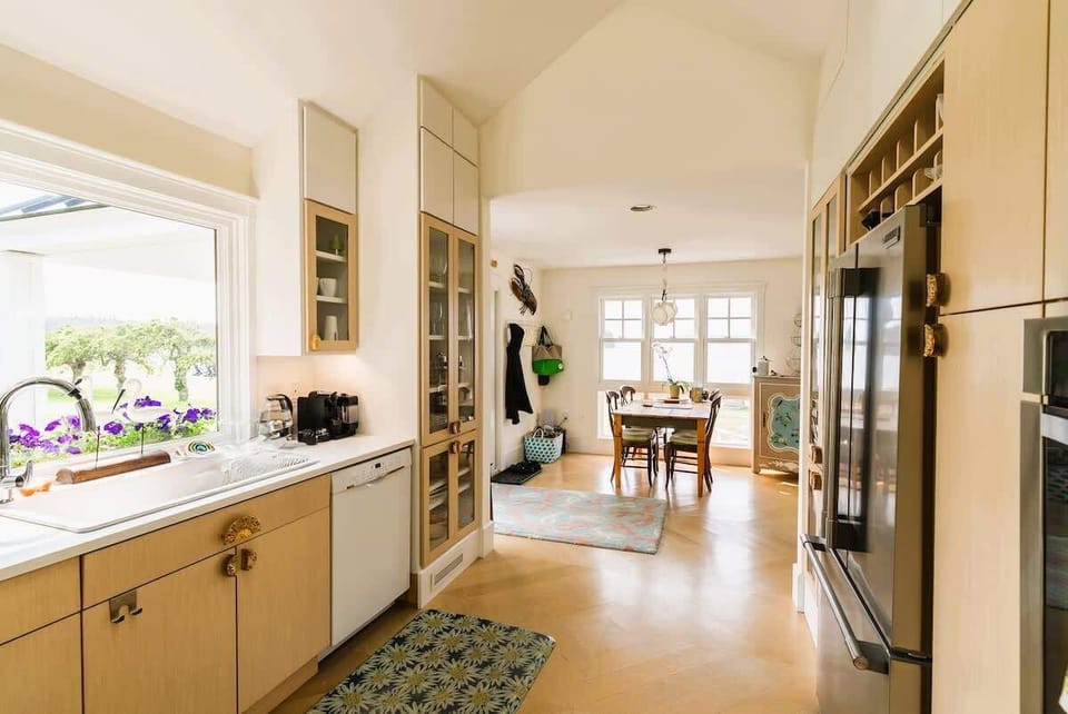 The gourmet kitchen awaits your culinary creations!