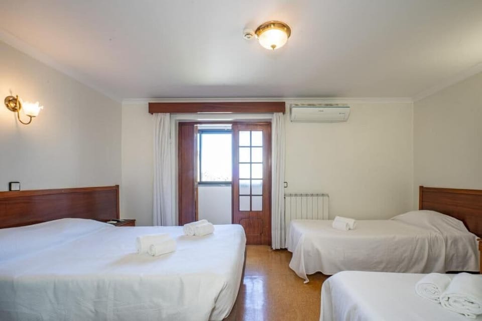 Residencial Santa Bárbara by Umbral Bed and Breakfast in Fátima