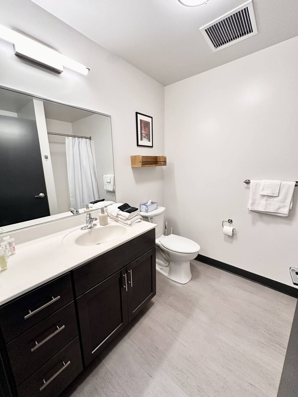 Refresh in the full bathroom for a crisp, clean start to your day