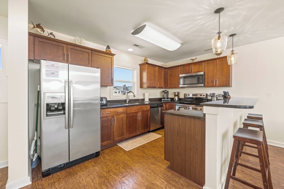 Kitchen - Top Level