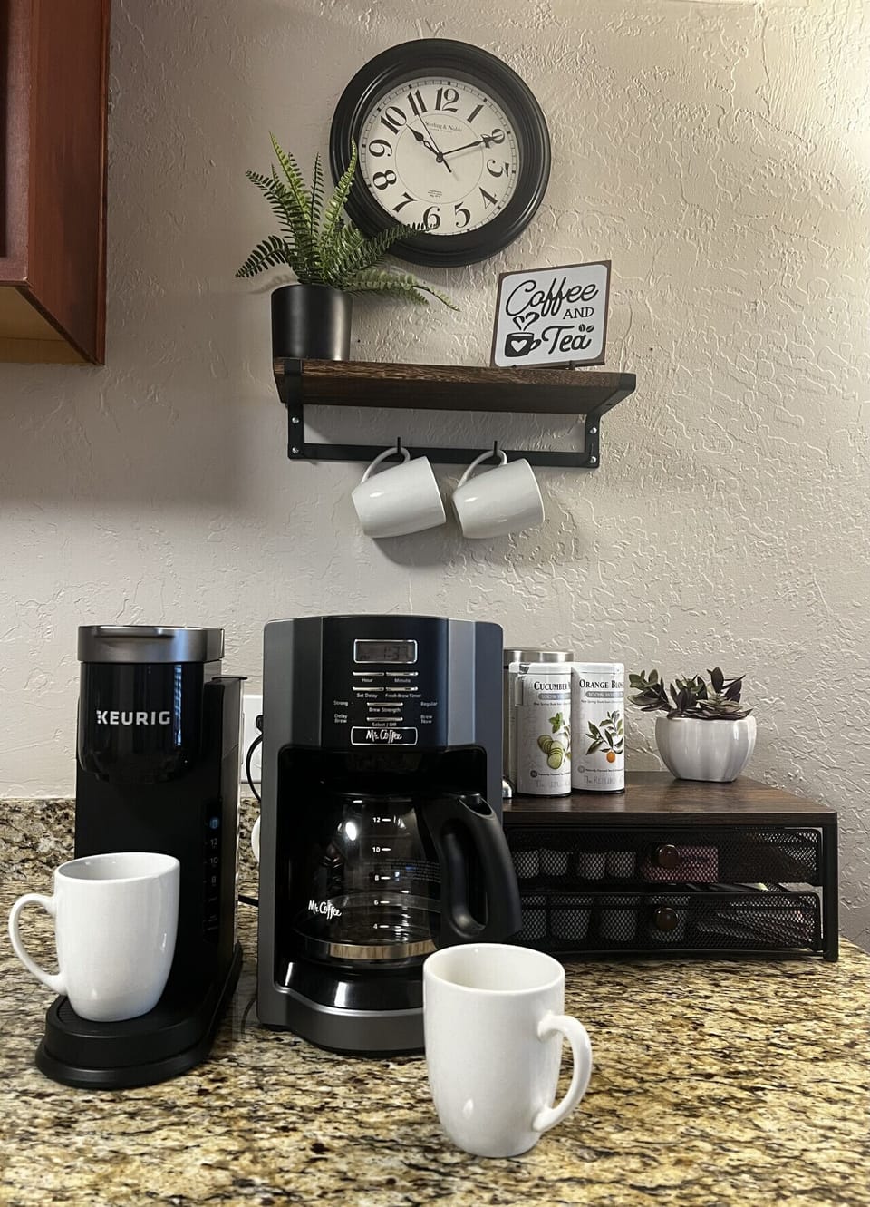 Coffee & Tea Station