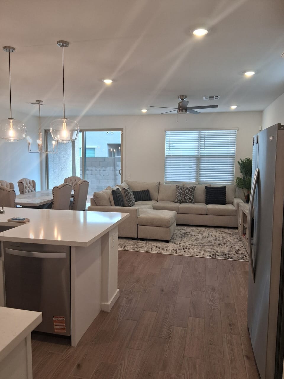 Open floor plan enjoy family time, Alexa is available by the TV don't subscribe