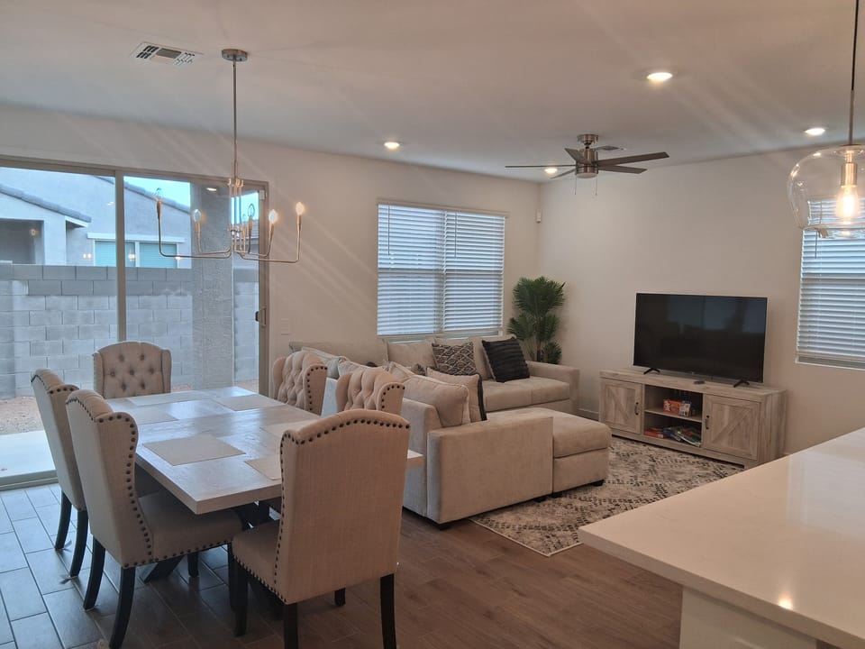 Open floor plan enjoy family time, Alexa, board games, Netflix, Wi-Fi