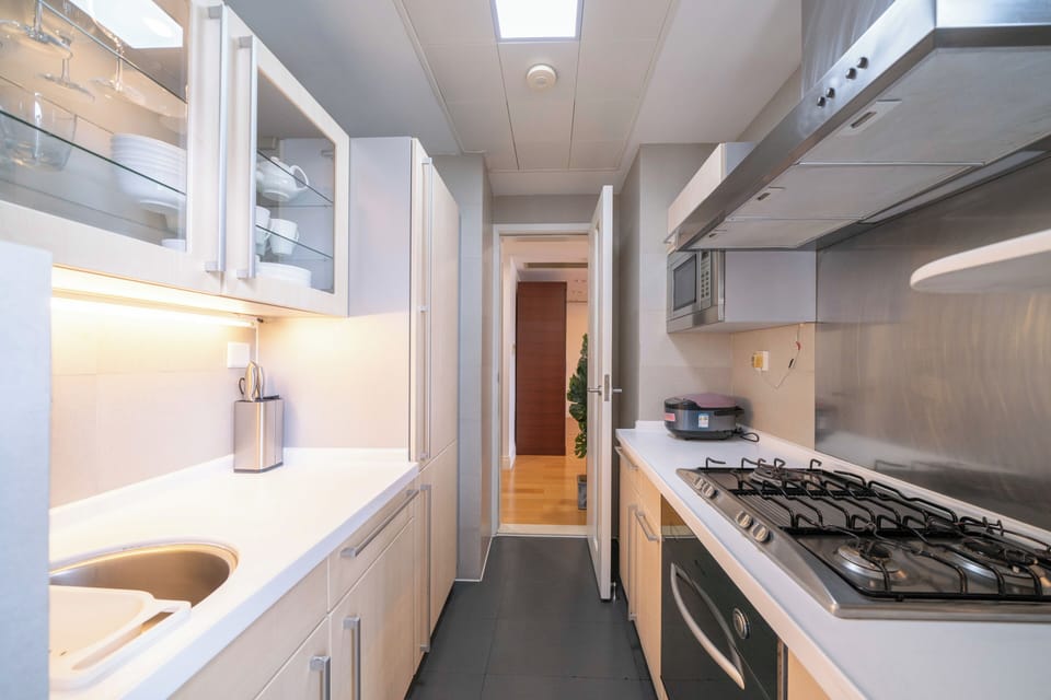 Superior Apartment, 2 Bedrooms, Kitchen, City View | Private kitchen