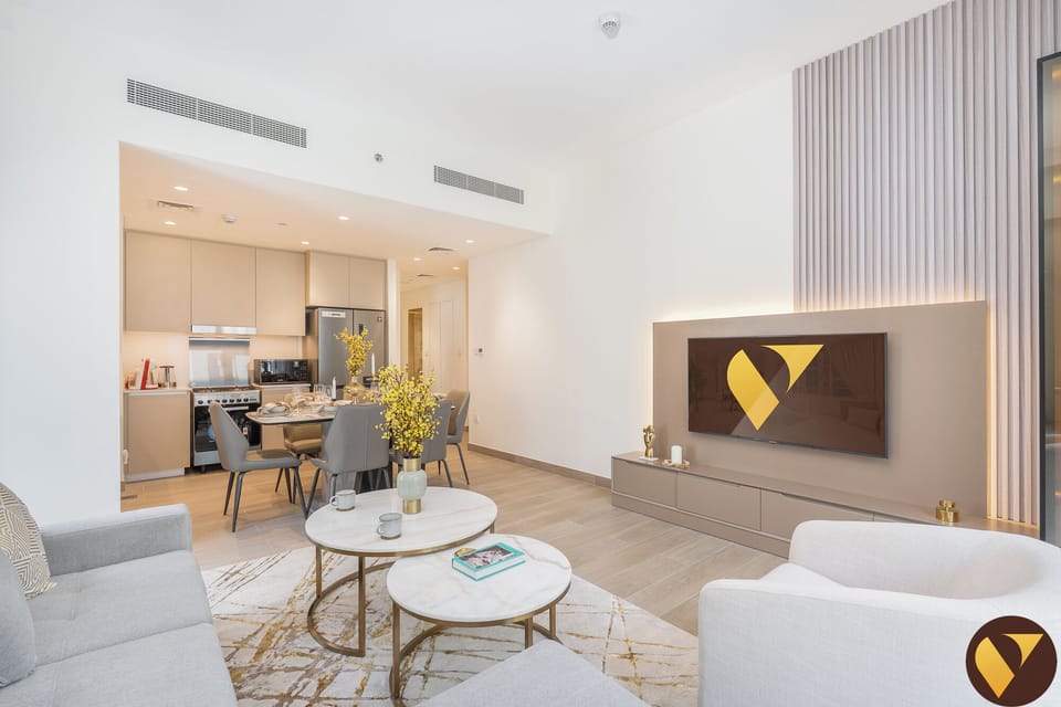 Luxury Apartment, Balcony, Garden View | Living room | 55-inch Smart TV with satellite channels