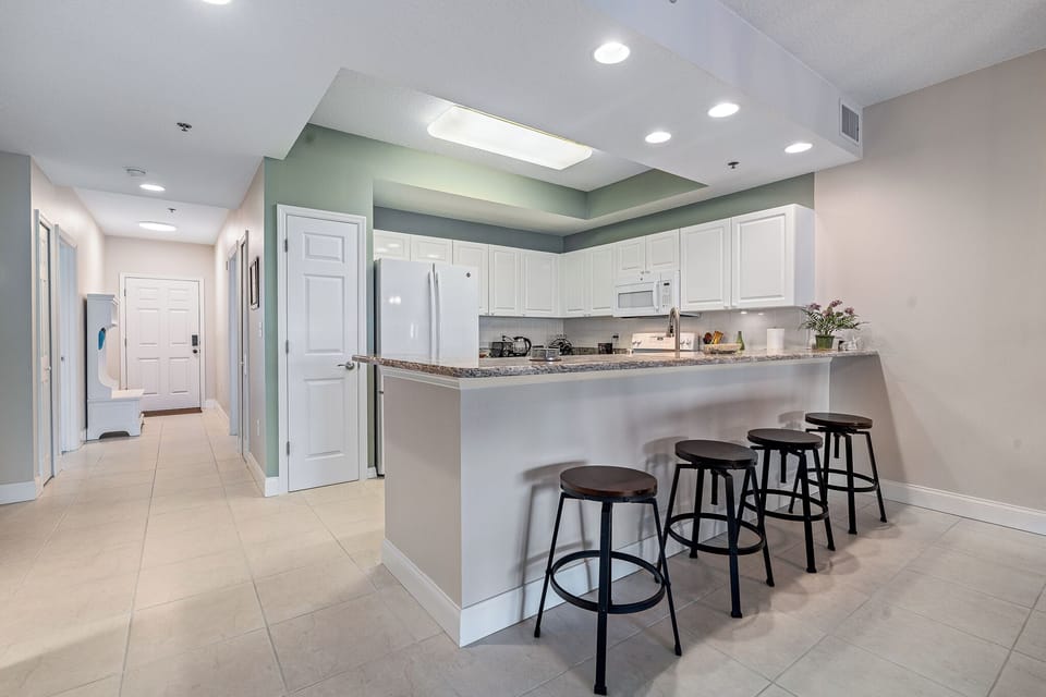 Bar stools at the kitchen island