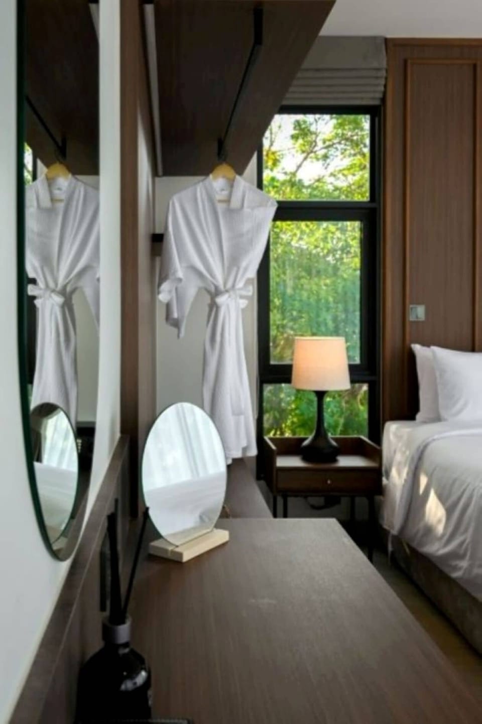 Grand Villa, Non Smoking, Hill View | Minibar (free items), in-room safe, blackout drapes, soundproofing