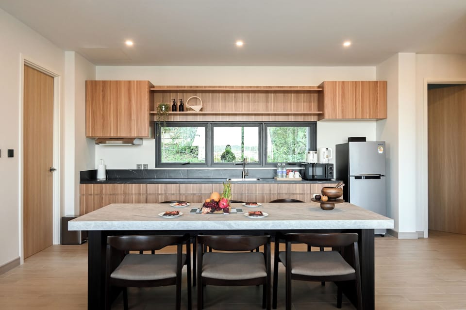 Family Villa, Hill View | Private kitchen | Fridge, cookware/dishes/utensils