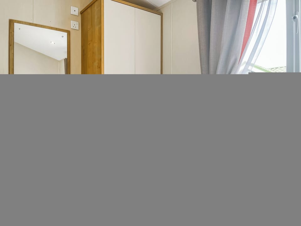 Twin bedroom | Glen View Lodge, Dunbar