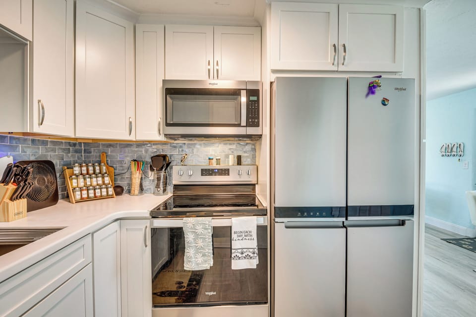 House (2 Bedrooms) | Interior