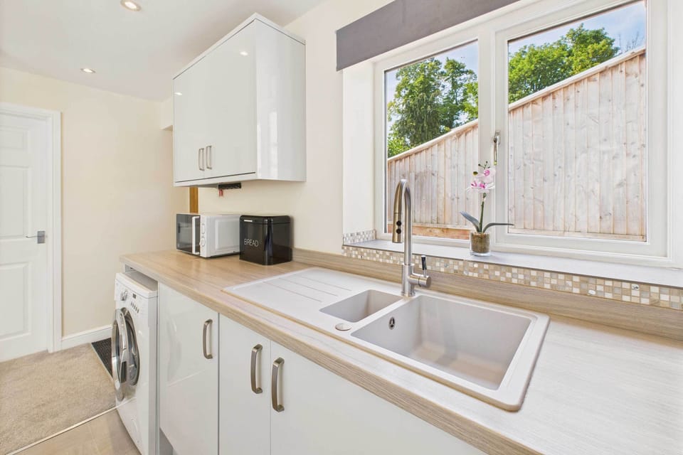 The Potting Shed, Knaresborough - Host & Stay