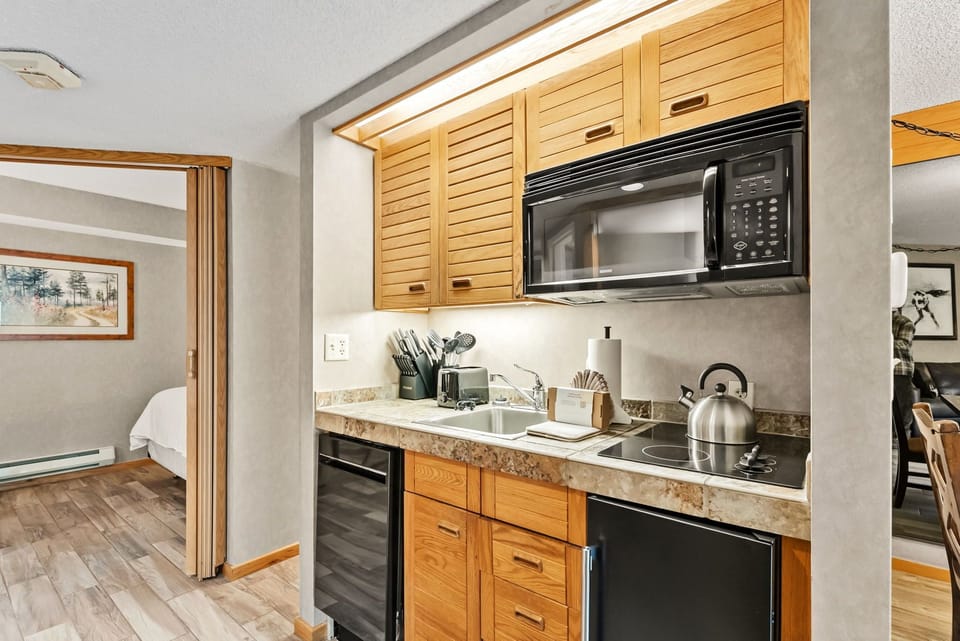 Kitchenette
