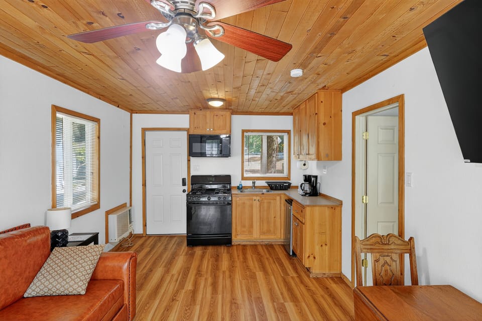 Indoors, Floor, Flooring, Hardwood, Architecture