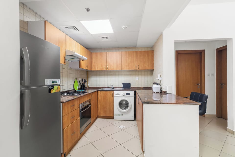 Classic Apartment, 1 Bedroom, City View | Private kitchen | Electric kettle, rice cooker, eco-friendly cleaning products, freezer