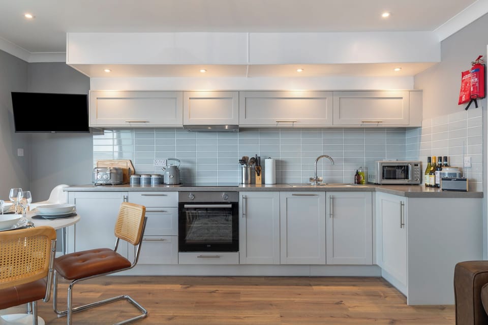 Direct Beach Access, Sea Views