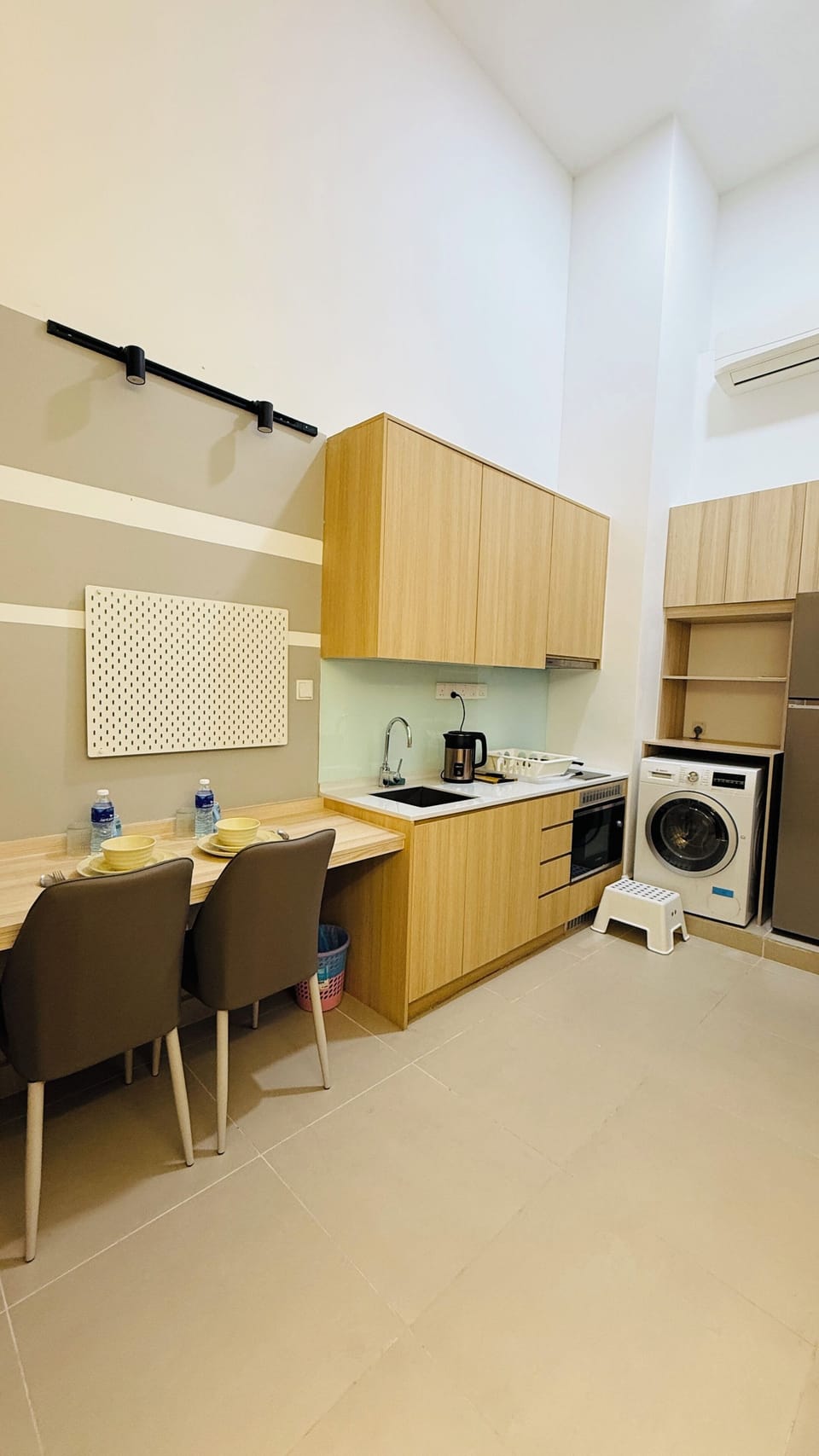Deluxe Studio Suite, Balcony, City View | Desk, laptop workspace, blackout drapes, iron/ironing board