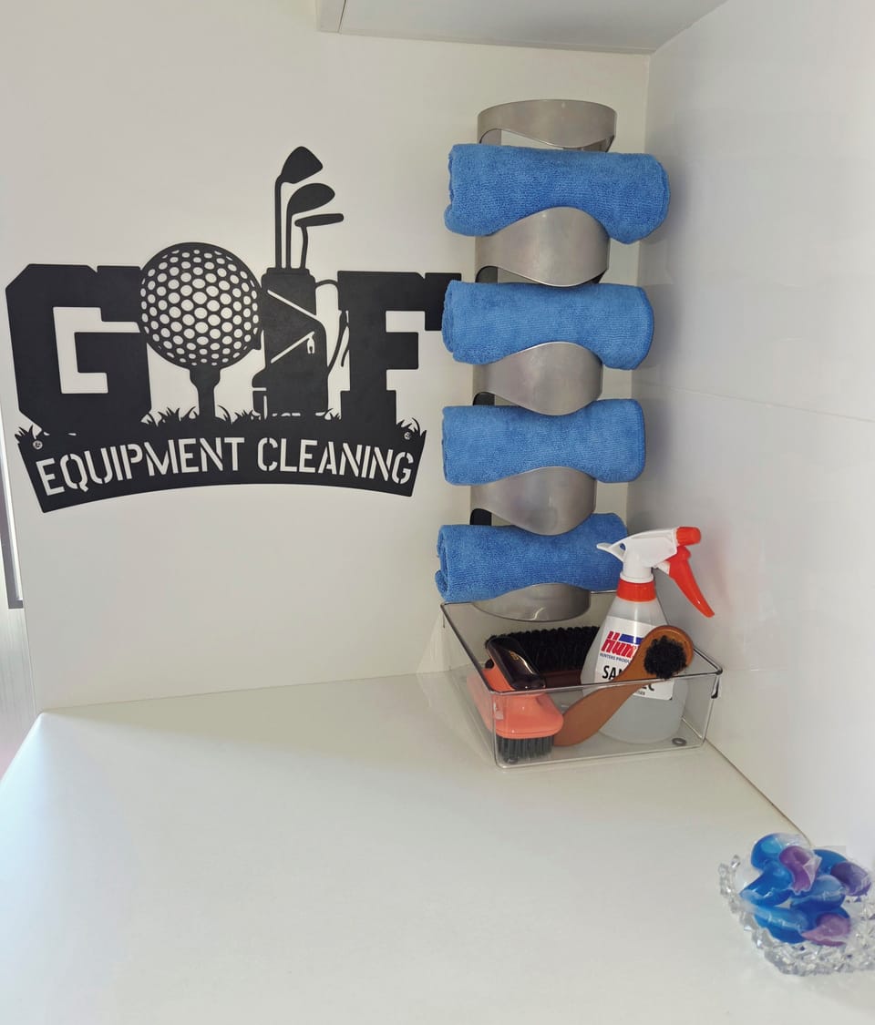 Golf Equipment Cleaning ⛳️🏌️‍♀️