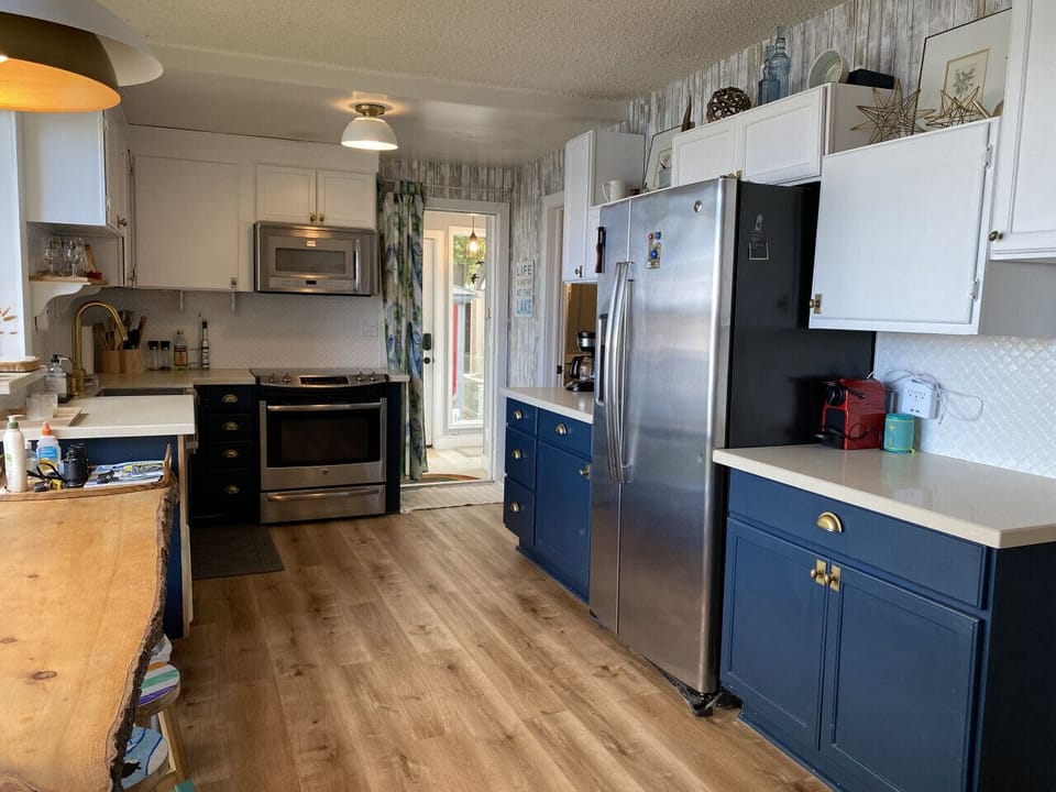 Kitchen with breakfast bar with the best view!