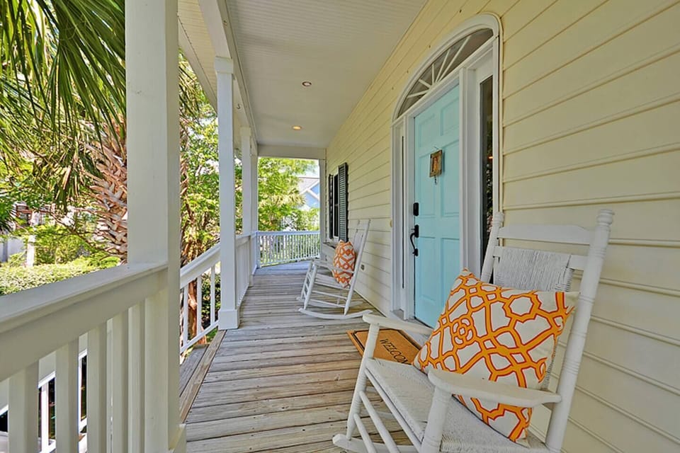 Front Entry/Porch
