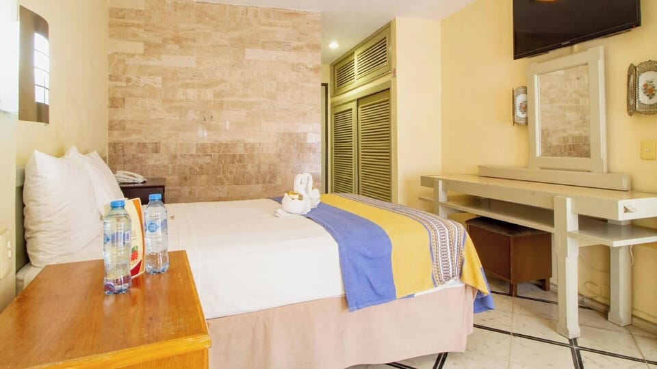 Settle in with a handy desk and easy in-room comfort.
