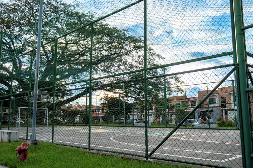 Sport court