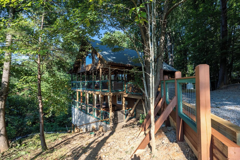 This is the most picturesque view of our sweet little log cabin! Rustic & cozy, you will love your stay!!